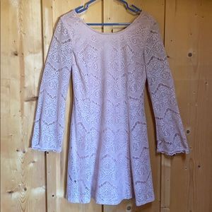 Casual long sleeve mid length lace dress.